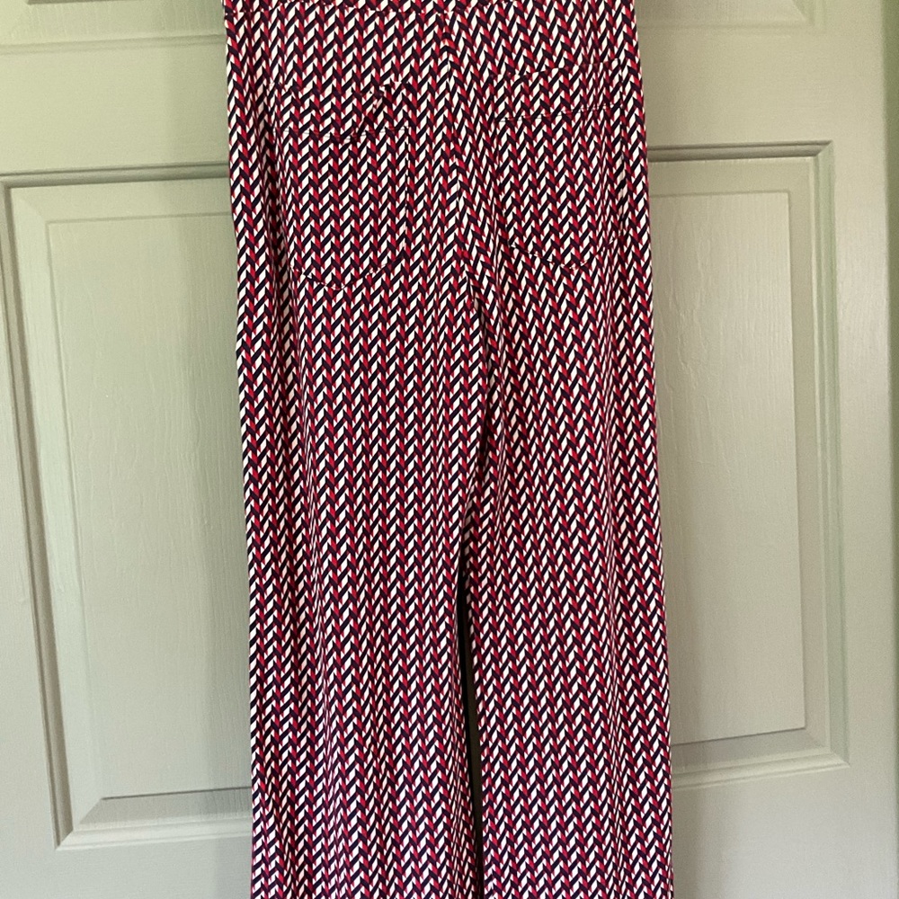NWOT- Never worn. CABI KELLY Wide Leg Crop - Size Small